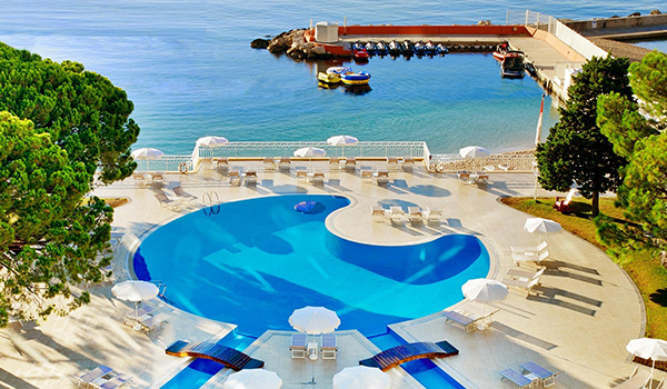Méridien Beach Plaza с его шикарной и современной атмосферой является самым безмятежным местом пребывания в Монте-Карло