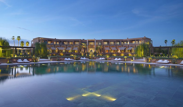 MANDARIN ORIENTAL Hotels 