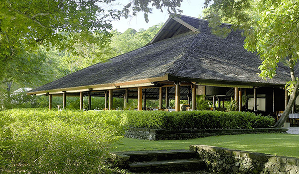 Hotel Amanwana Moyo (Индонезия)
