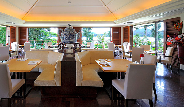 The Busena Terrace Beach Resort. Выбрать отель в Японии