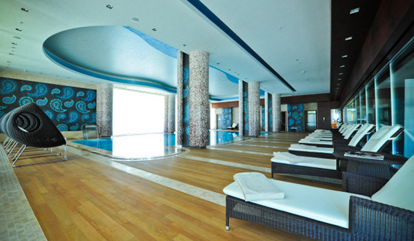 Современный стильный отель Shahdag Hotel & SPA