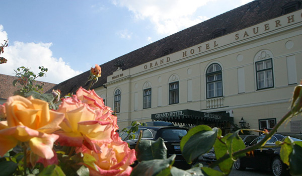 Grand Hotel Sauerhof в Бадене (Австрия)