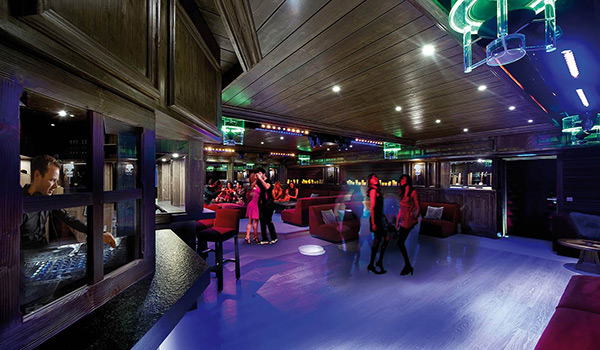 Le K 2 Hotel (Куршевель 1850)